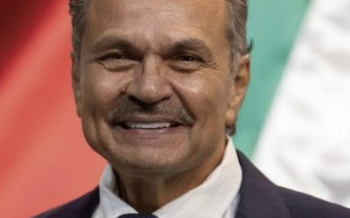 Director de Infonavit  Octavio Romero Oropeza, aclara su situación patrimonial